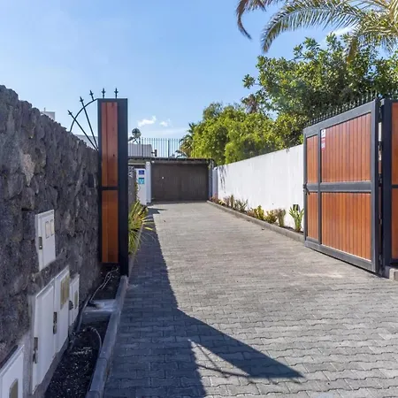 Villa Josephine By Plus Puerto del Carmen (Lanzarote)